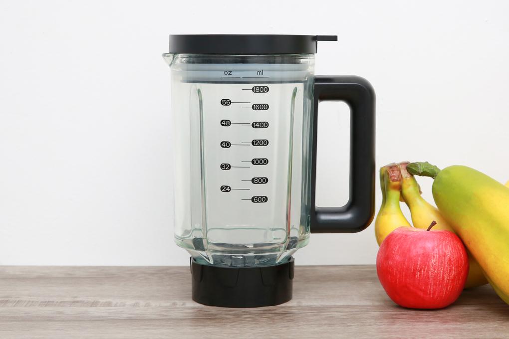 Cối xay có dung tích 1.8 lít, làm bằng chất liệu thủy tinh chịu lực chịu nhiệt tốt - Máy xay sinh tố Bluestone BLB5357