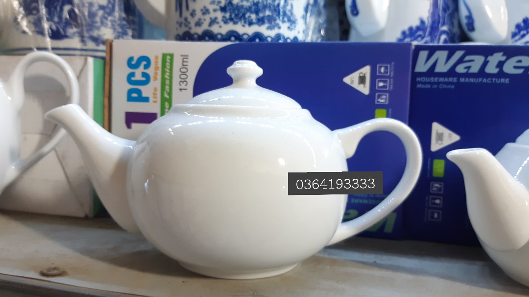 Ám pha trà sứ trắng Bát Tràng dáng bầu tròn 500ml