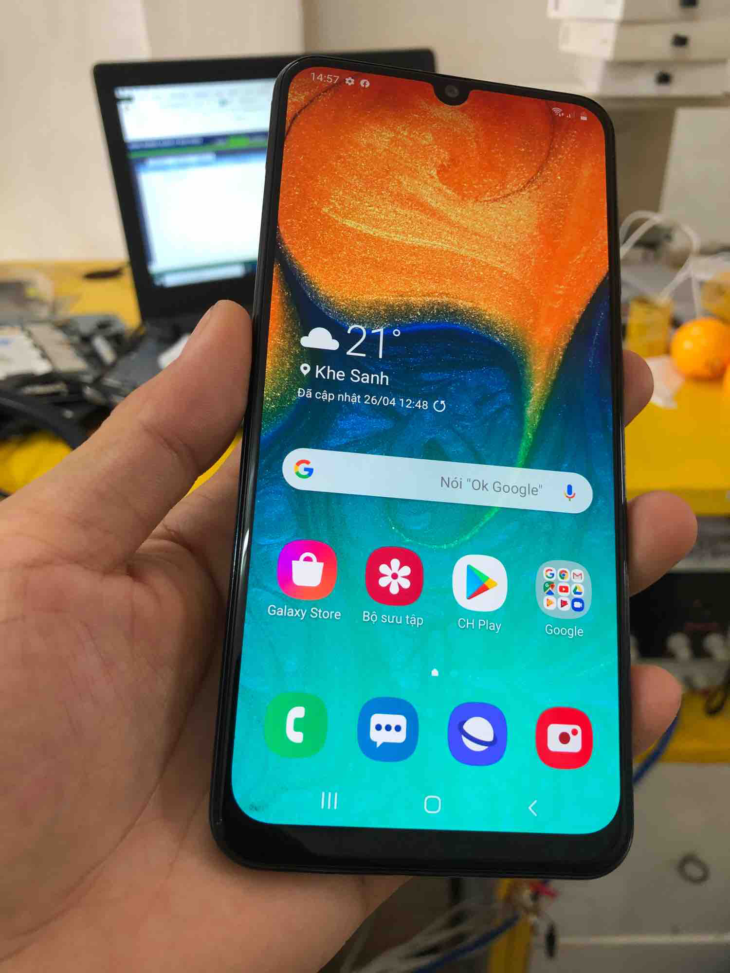 Điện thoại di động samsung A30 chính hãng