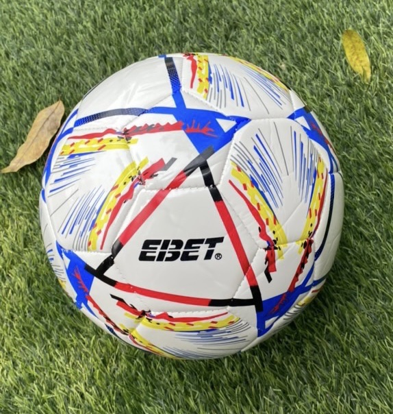 Quả bóng đá WC 2022- Tặng kim bơm bóng