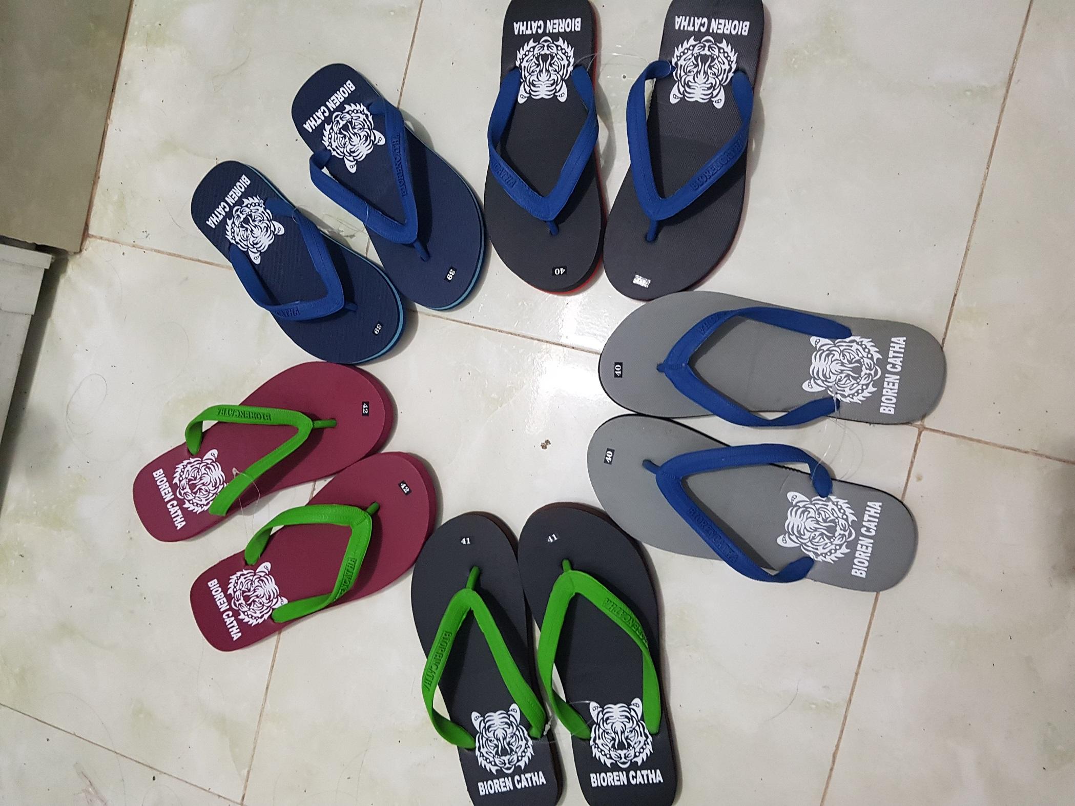 Dép lào Nam Siêu Bền Đẹp màu kiểu ngẫu nhiên. size 38- 42.