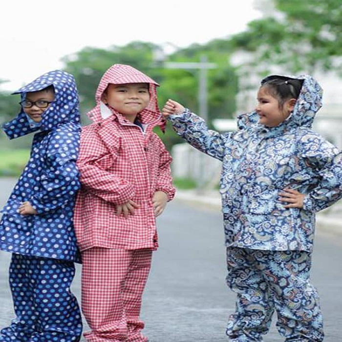 Bộ quần áo mưa trẻ em : siêu bền - siêu nhẹ