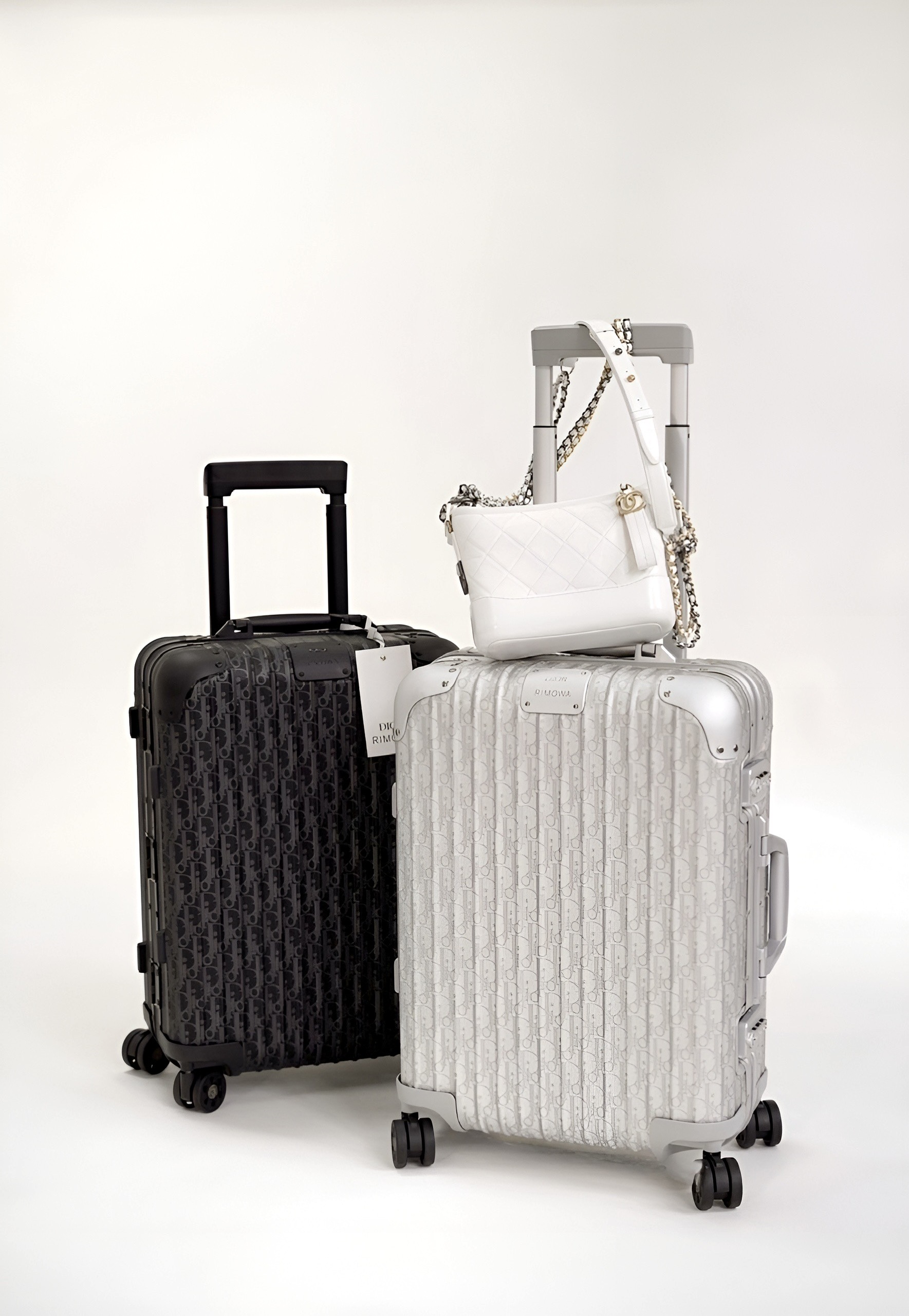 Vali Rimowa Dior Siêu Cấp Có Sẵn