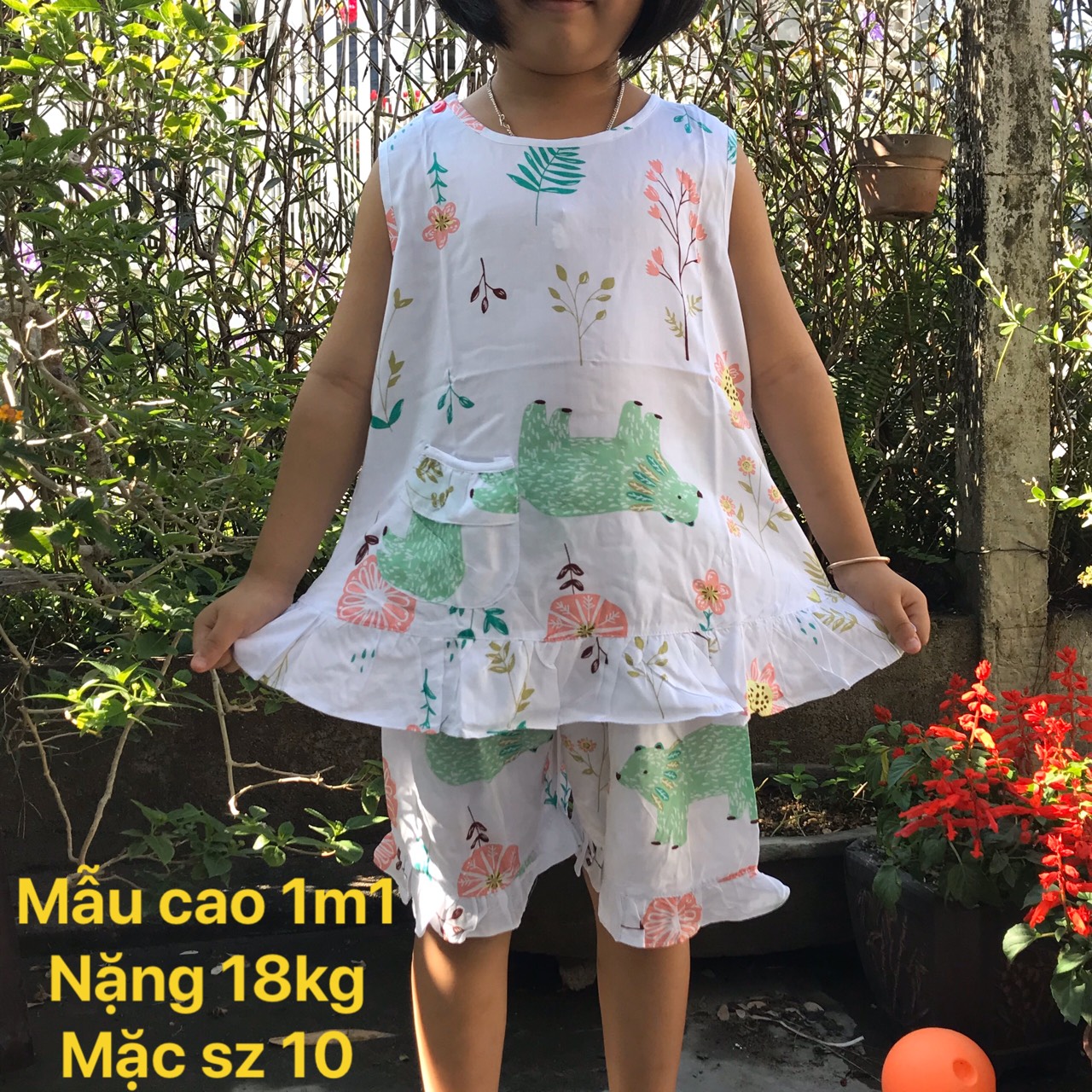 Bộ bé gái sát nách vải tôn lanh loại 1 phối bèo dễ thương - mẫu hình bông hoa