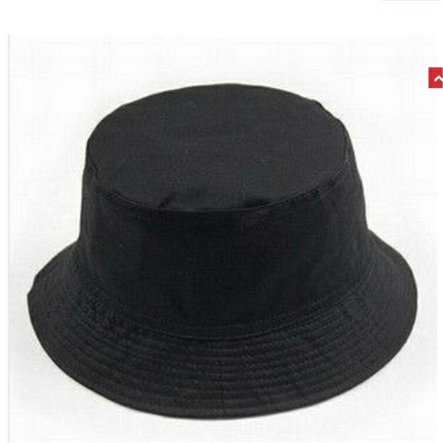 Mũ bucket trơn đen thời trang