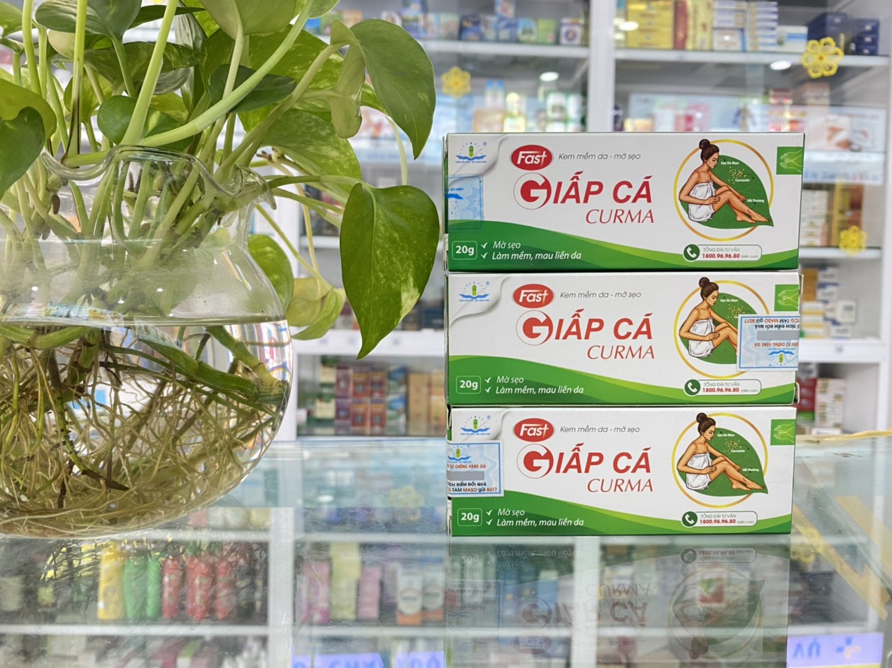 - kem mềm da giấp cá curma h20gram