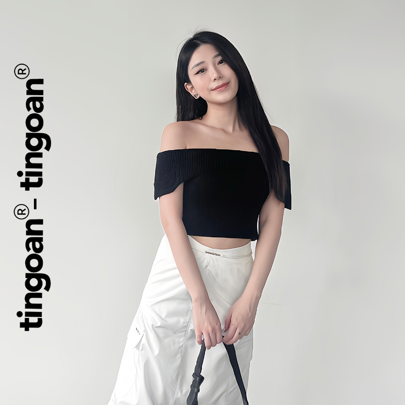 Tingoan® - áo trễ vai len xù croptop đen lượn viền vòm ngực missy top/bl