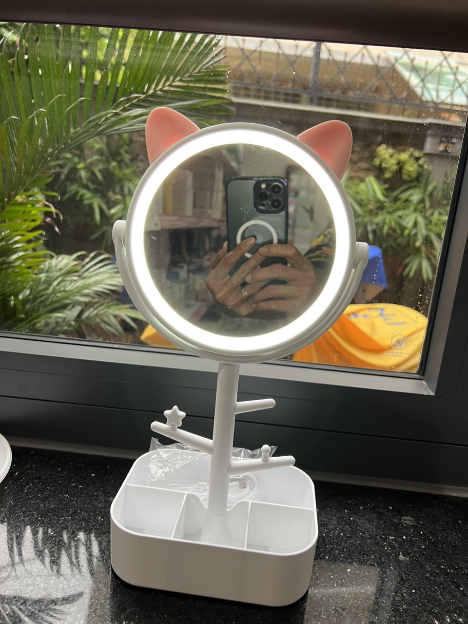 Gương để bàn có đèn led 1 đổi 1 trong 14 ngày