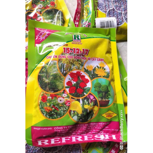 Phân bón NPK 3 màu kích thích cây phát triển chuyên dùng cho hoa, cây cảnh Refresh Gold Super 200gr -