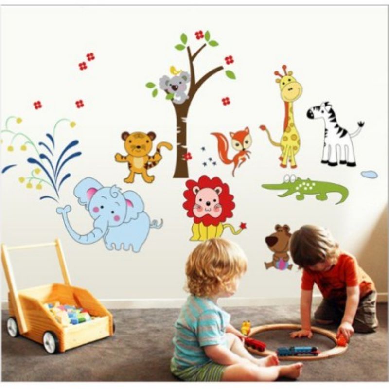 Decal dán tường vườn thú voi phun nước đáng yêu cho bé