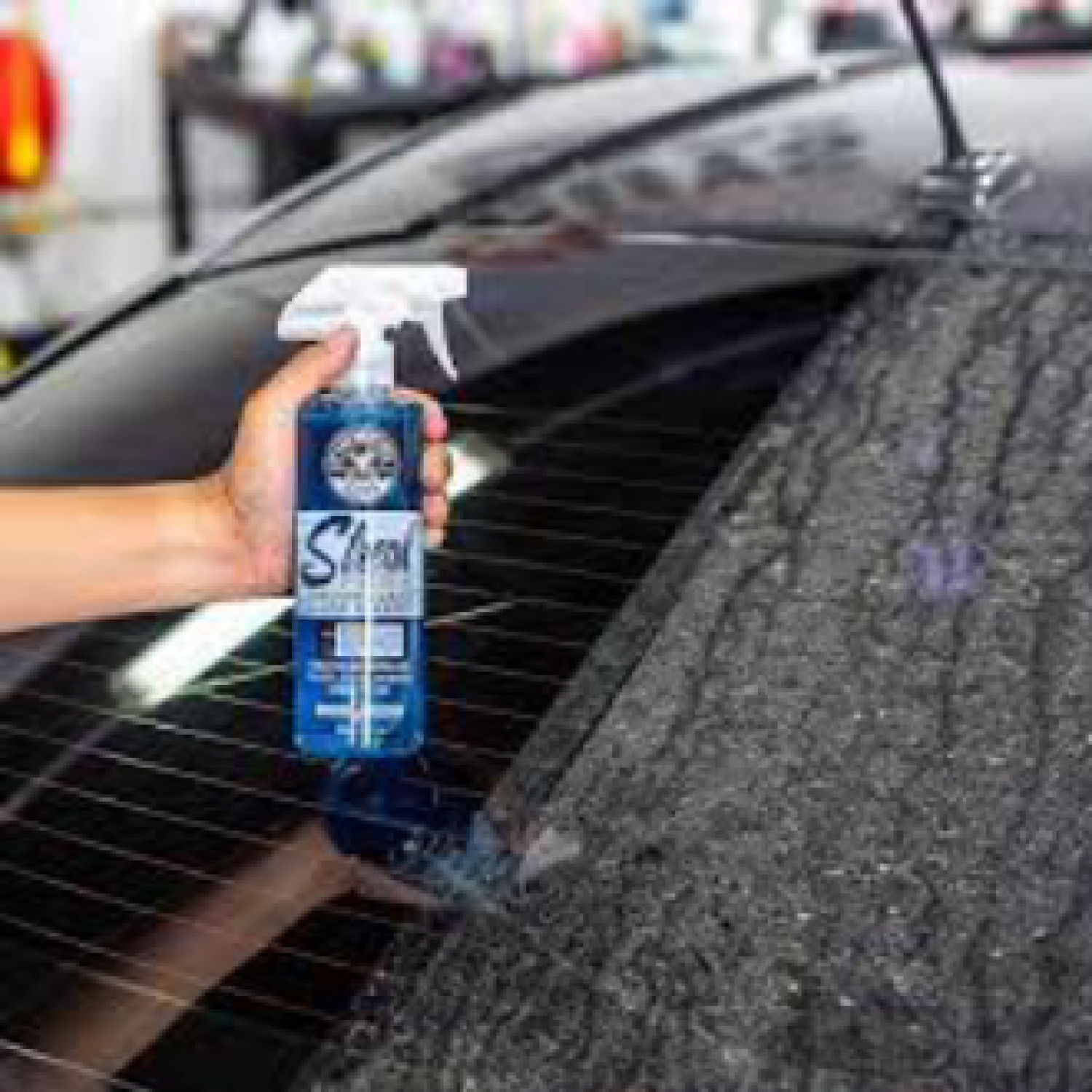 Nước lau kính xe ô tô không để lại sọc, Vệ sinh kính lái an toàn Chemical Guys Streak Free Window Clean Glass Cleaner, không chứa Amoni làm hư phim cách nhiệt, 478ml nhập khẩu Mỹ