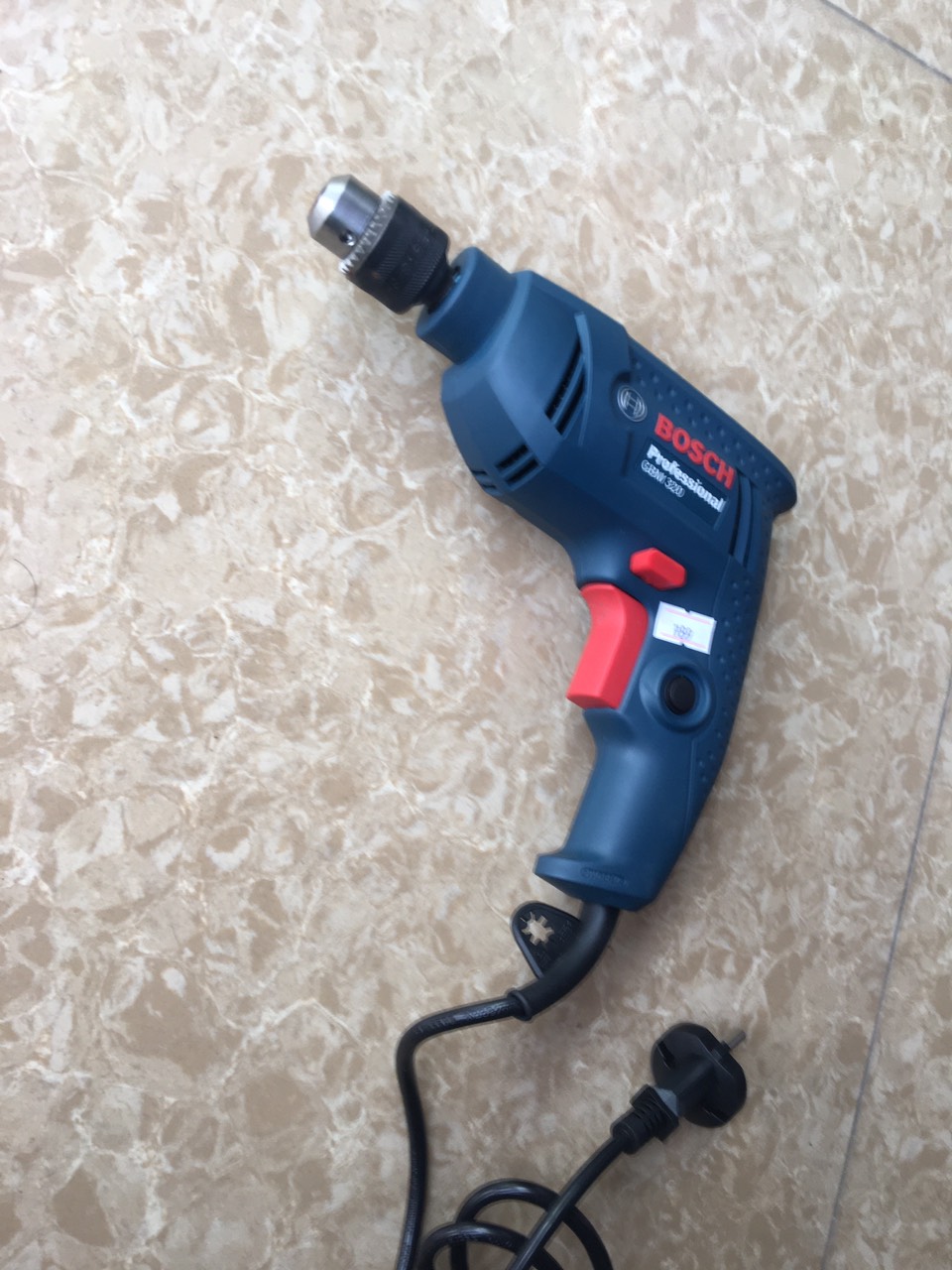 Máy khoan GBM320 chính hãng nhỏ nhẹ