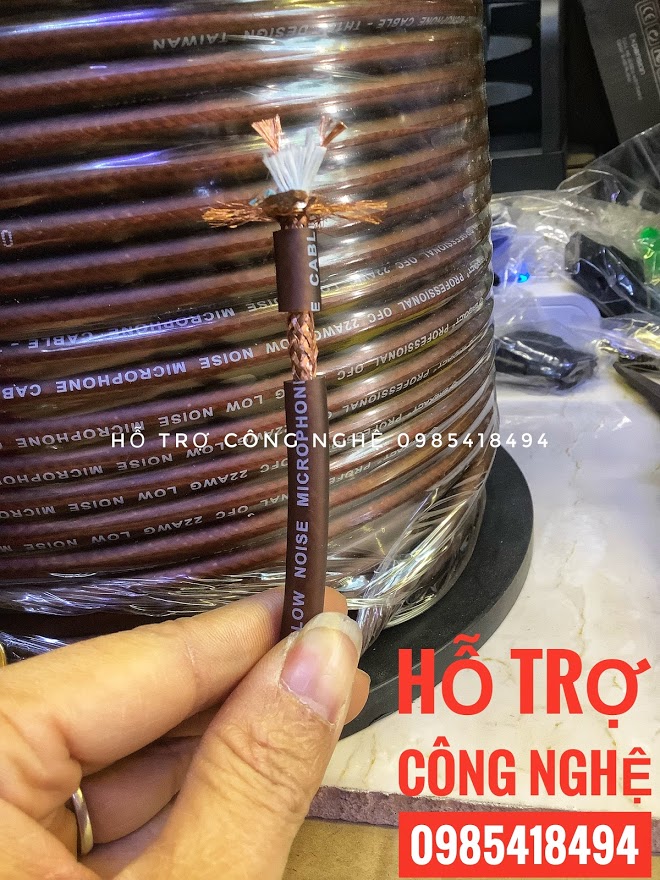 Dây tín hiệu audio ,Micro TH 167 TAIWAN ( đk 6.7mm) có màu nâu và đen