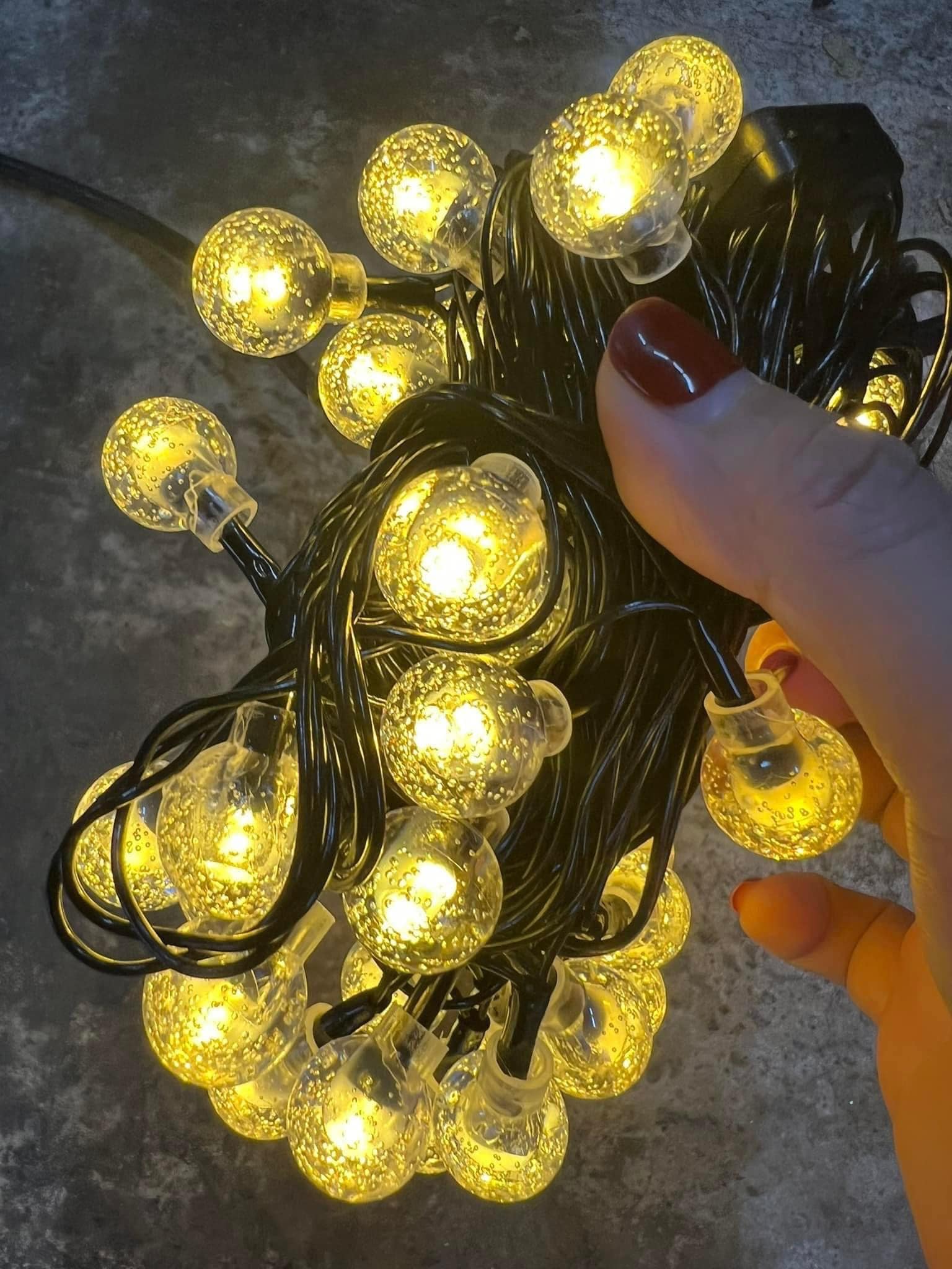 Đèn nháy trang trí màu vàng hình bọt bi dài 10m