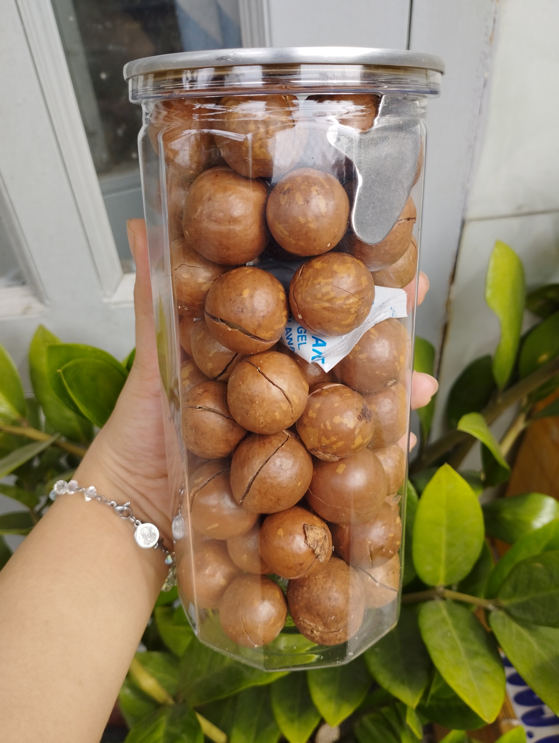 Hạt macca sạch sấy nứt vỏ daklak - hạt macca sấy nứt vỏ 500g