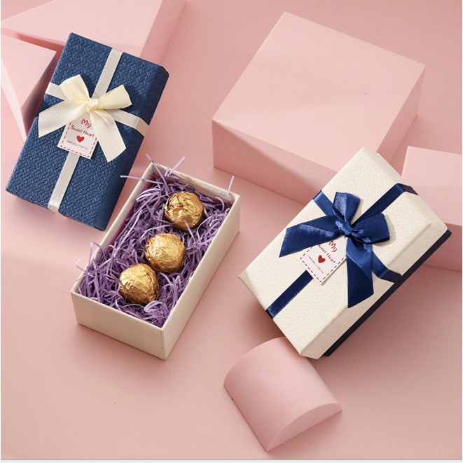 Hộp socola  quà tặng gắn nơ