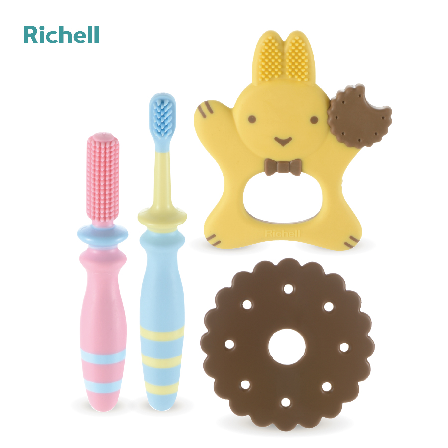 Bộ bàn chải richell t.l.i 3 bước