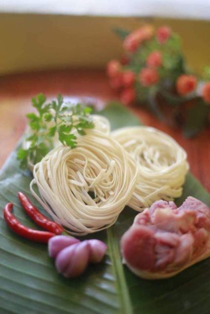 Tết Bánh canh bột mì khô Huế  Phước Hạnh gói gồm 400 gram nấu bánh canh xương thịt cá lóc cực ngon gói gồm 10 vắt tròn nhỏ