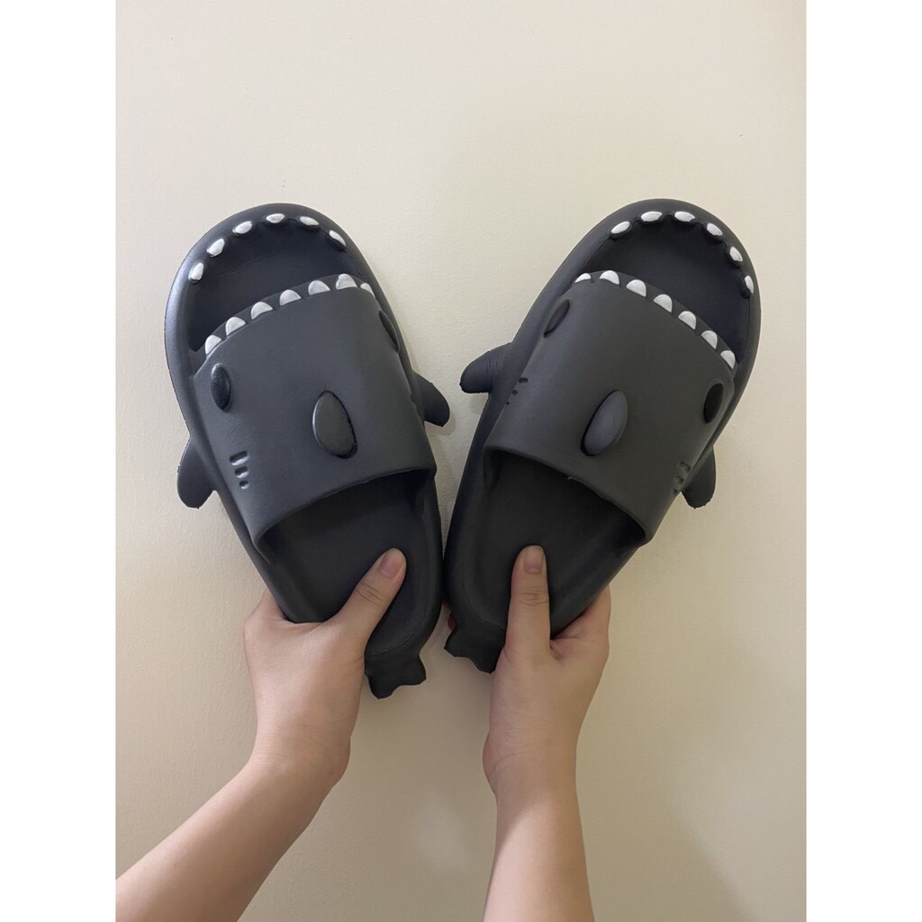 Dép người lớn-Dép cá mập size nam nữ dép đi trong nhà hình cá mập cực xinh-fom nhỏ nên tăng size