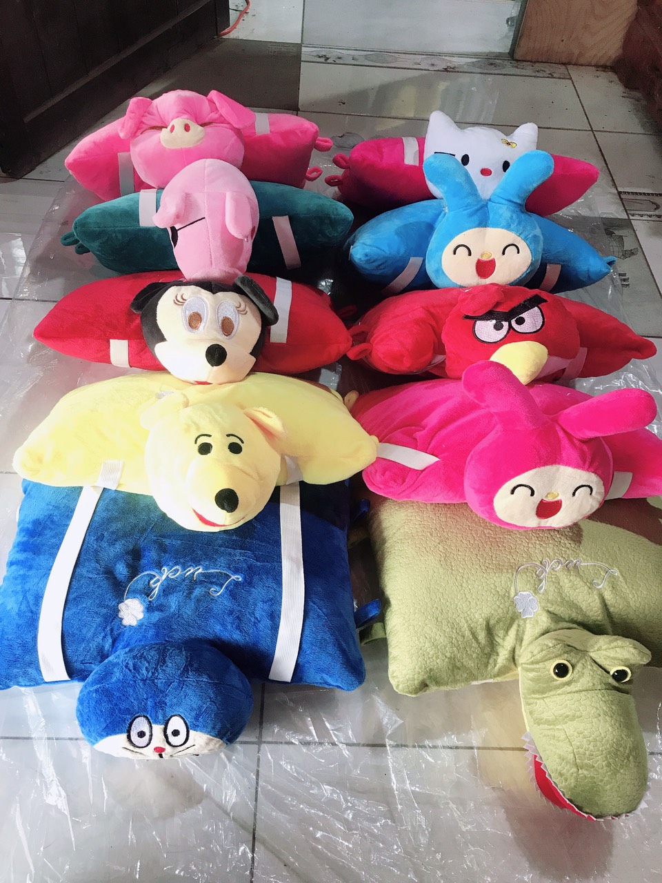 [HCM]GỐI ĐI XE MÁY CHO BÉ ( THỎ ĐỎ 1 ĐẦU)