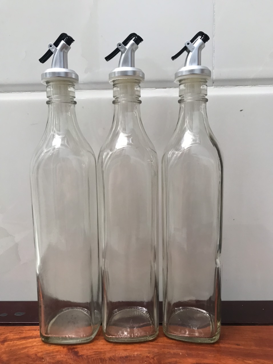 Combo 03 Chai thủy tinh 500ml đựng gia vị + vòi rót tiện lợi