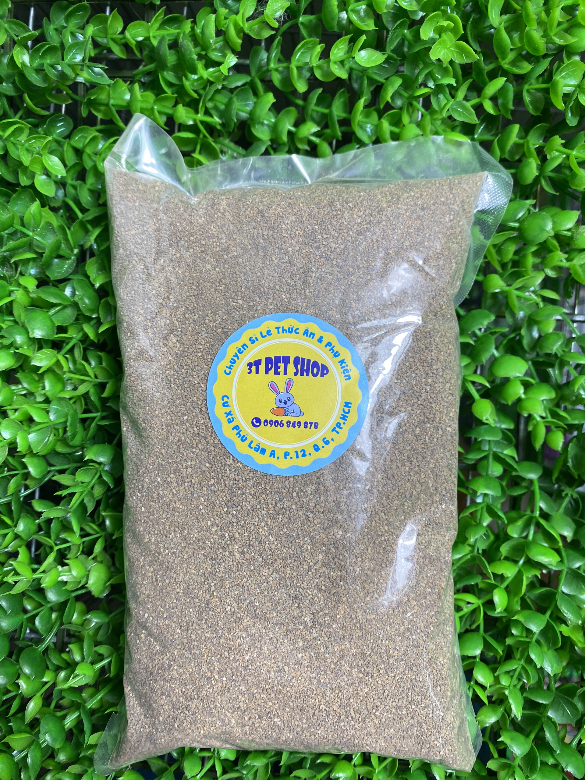 CÁT LÓT CHUỒNG CHO HAMSTER, THỎ, CHÓ, MÈO, NHÍM VÀ CÁC LOẠI ĐỘNG VẬT NHỎ KHÁC (1KG)