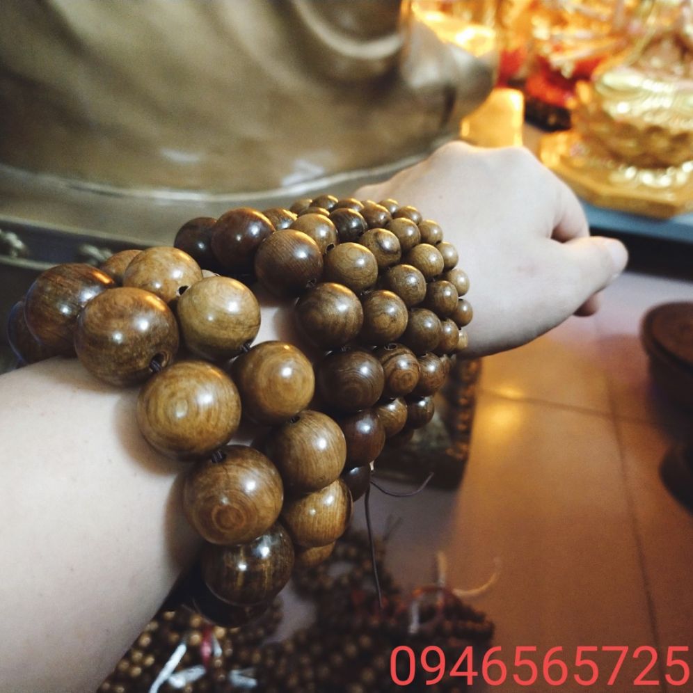 vòng tay gỗ bách xanh thơm phức 20ly