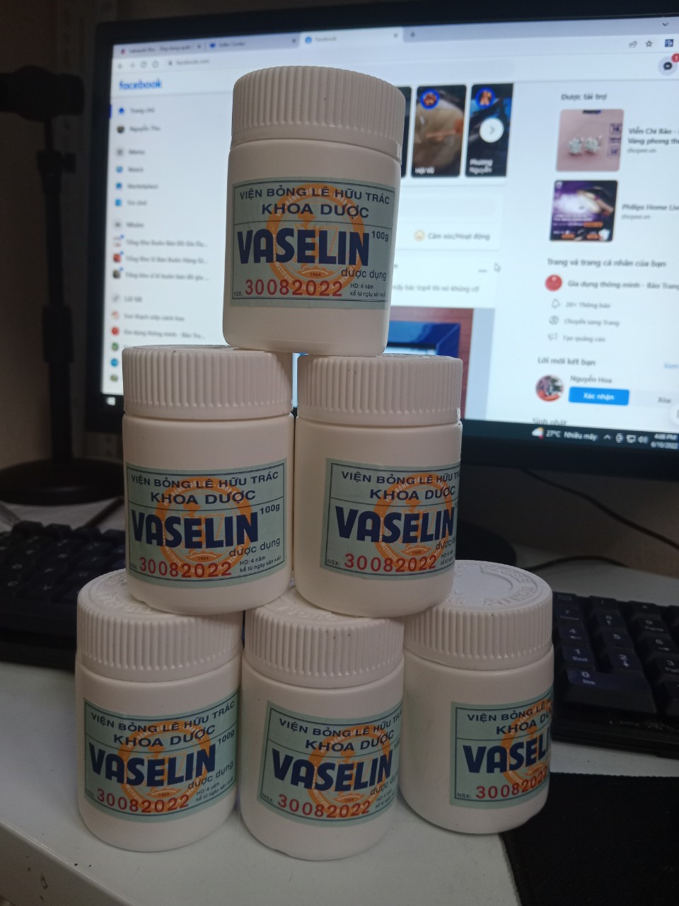 Kem nẻ vaselin Viện Bỏng Quốc Gia Lê Hữu Trác date mới sản xuất 2023  (100g)