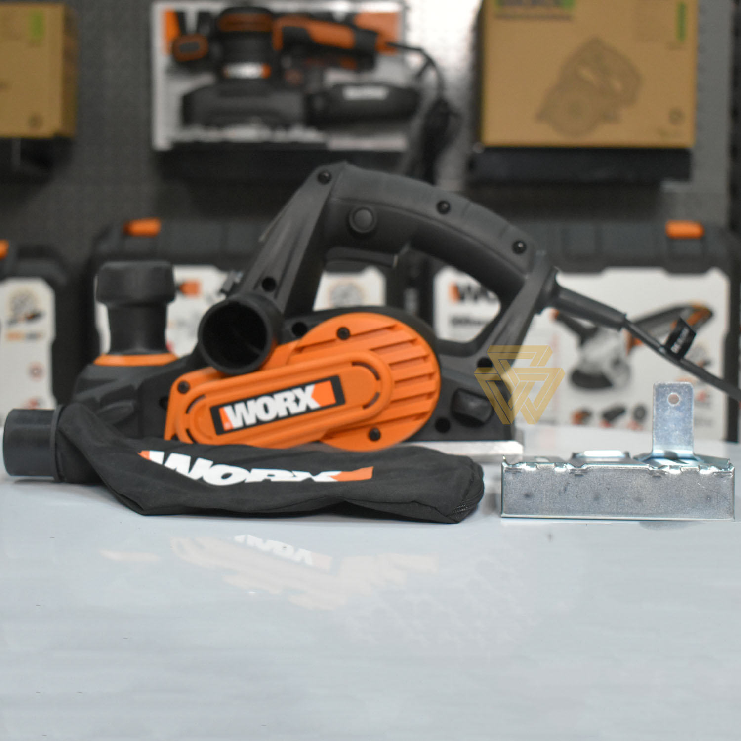 Máy chà bào cầm tay 750w worx orange wx615
