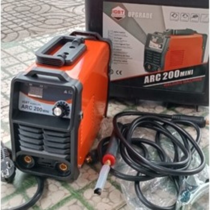 Máy tẩy mối hàn inox bằng phương pháp điện hóa