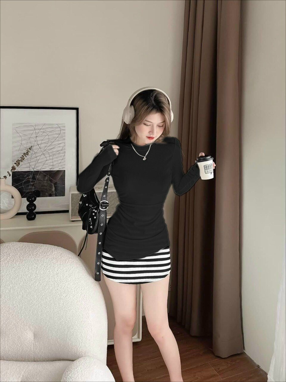 Set áo tay dài vạt chéo chân váy thun kẻ sọc