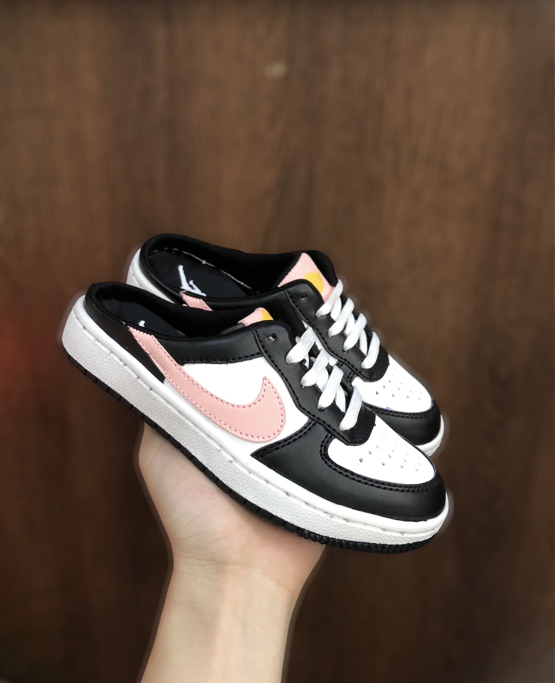 Giày sục thể thao trẻ em cho bé trai bé gái thời trang cá tính