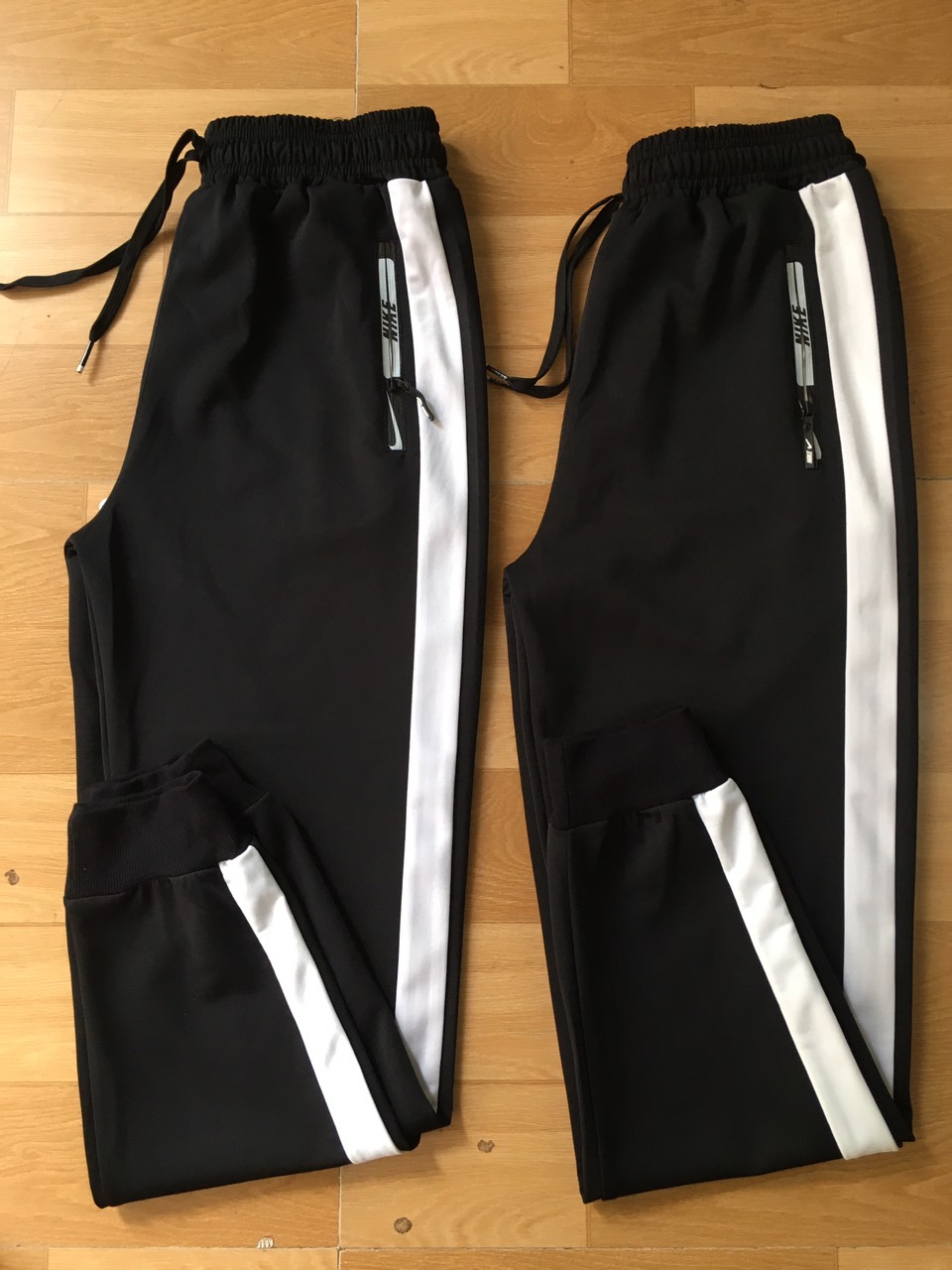 Quần jogger thun túi khóa kéo