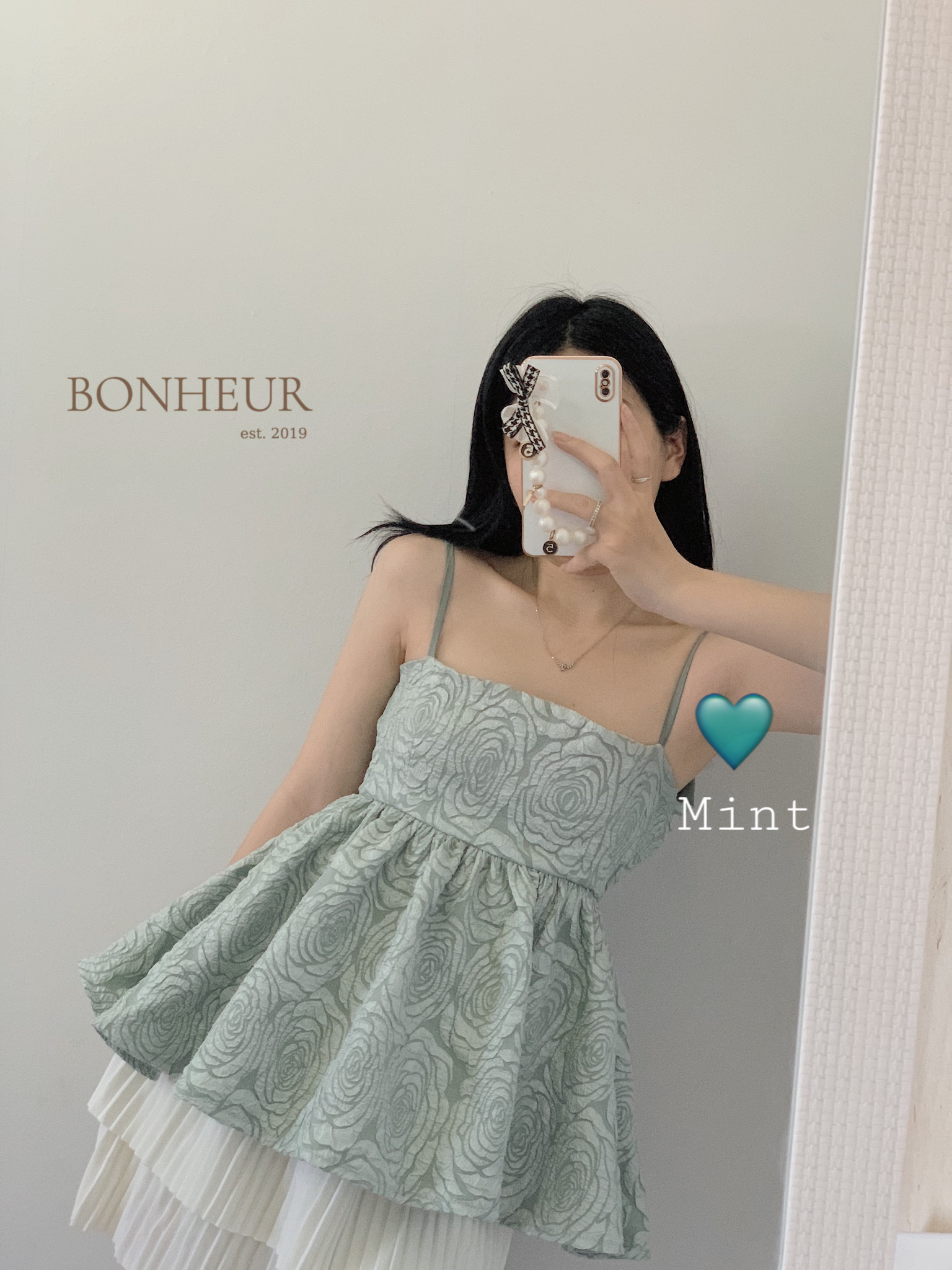 Áo hai dây hở lưng buộc dây quyến rũ sang chảnh taylor top tặng kèm dán ngực