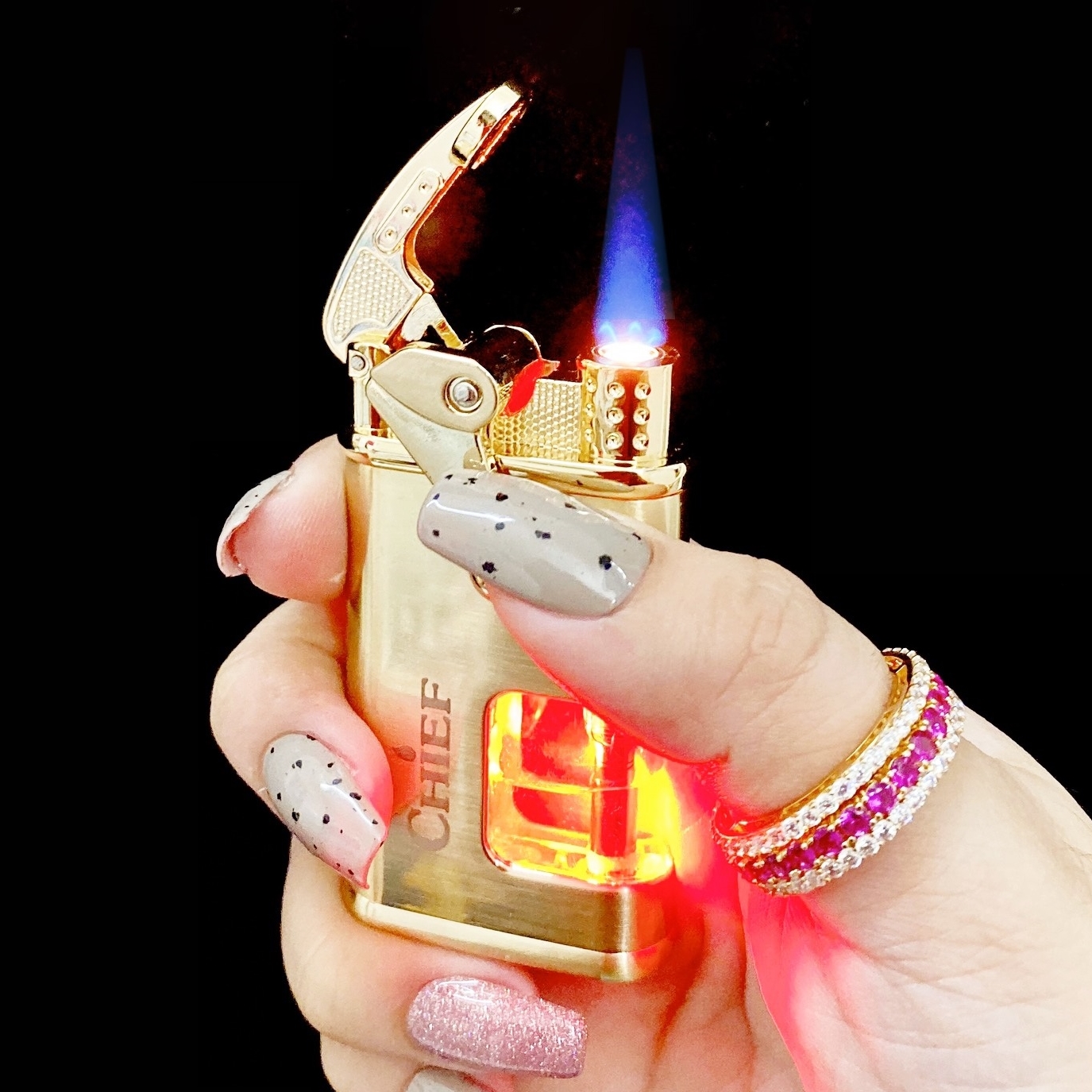 Bật lửa khè gas lộ thiên chlef búng tay đánh lửa cf252 - giao màu ngẩu nhiên