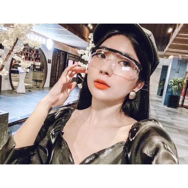 KÍNH BÁO HỘ CHỐNG VIRUT, CHỐNG BỤI, CHỐNG TIA UV DÀNH CHO NAM VÀ NỮ - SURI STORE (TPHCM)