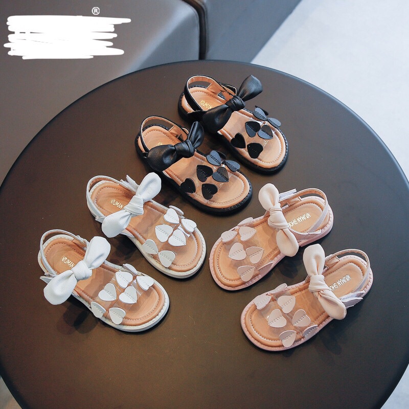 Sandal hoạ tiết siêu xinh cho bé gái