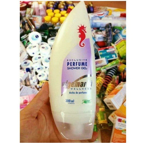 [HCM]SỮA TẮM HƯƠNG CÁ NGỰA - FAMILIFE 300ML