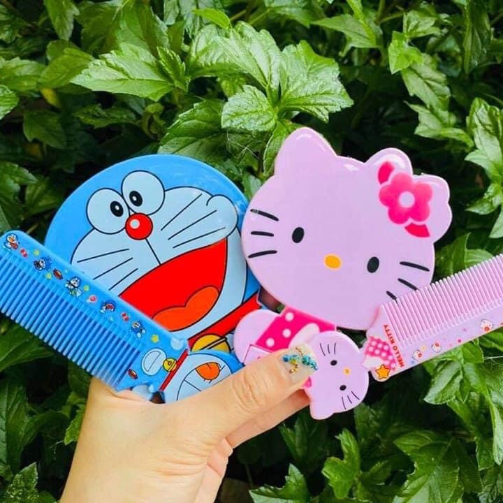 Gương kèm lược cute