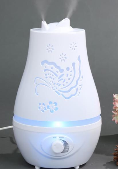 Máy xông tinh dầu siêu âm hồ điệp cao cấp 2000ml-Aroma