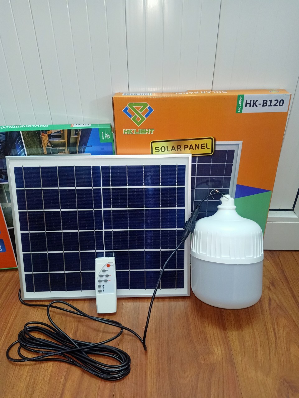 Đèn led búp 200w năng lượng mặt trời