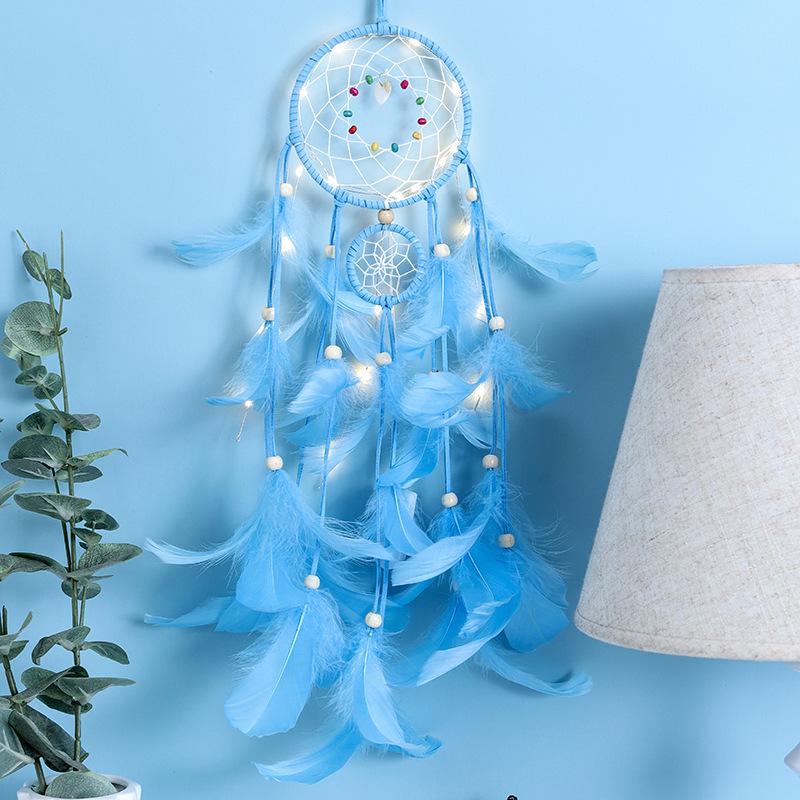 Dreamcatcher Đính Lông Vũ Trang Trí   Dream giấc mơ ( Có đèn Led phát sáng). Sản phẩm homemade thủ công tay ...treo bất cứ nơi nào trong nhà: phòng khách  phòng ngủ ban công xe hơi