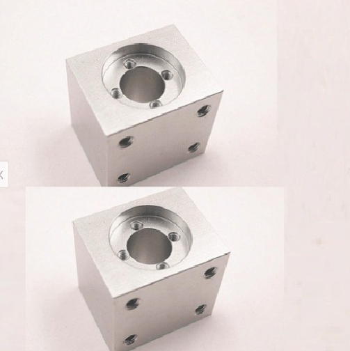 Áo Đai Ốc Vitme T8 - t8