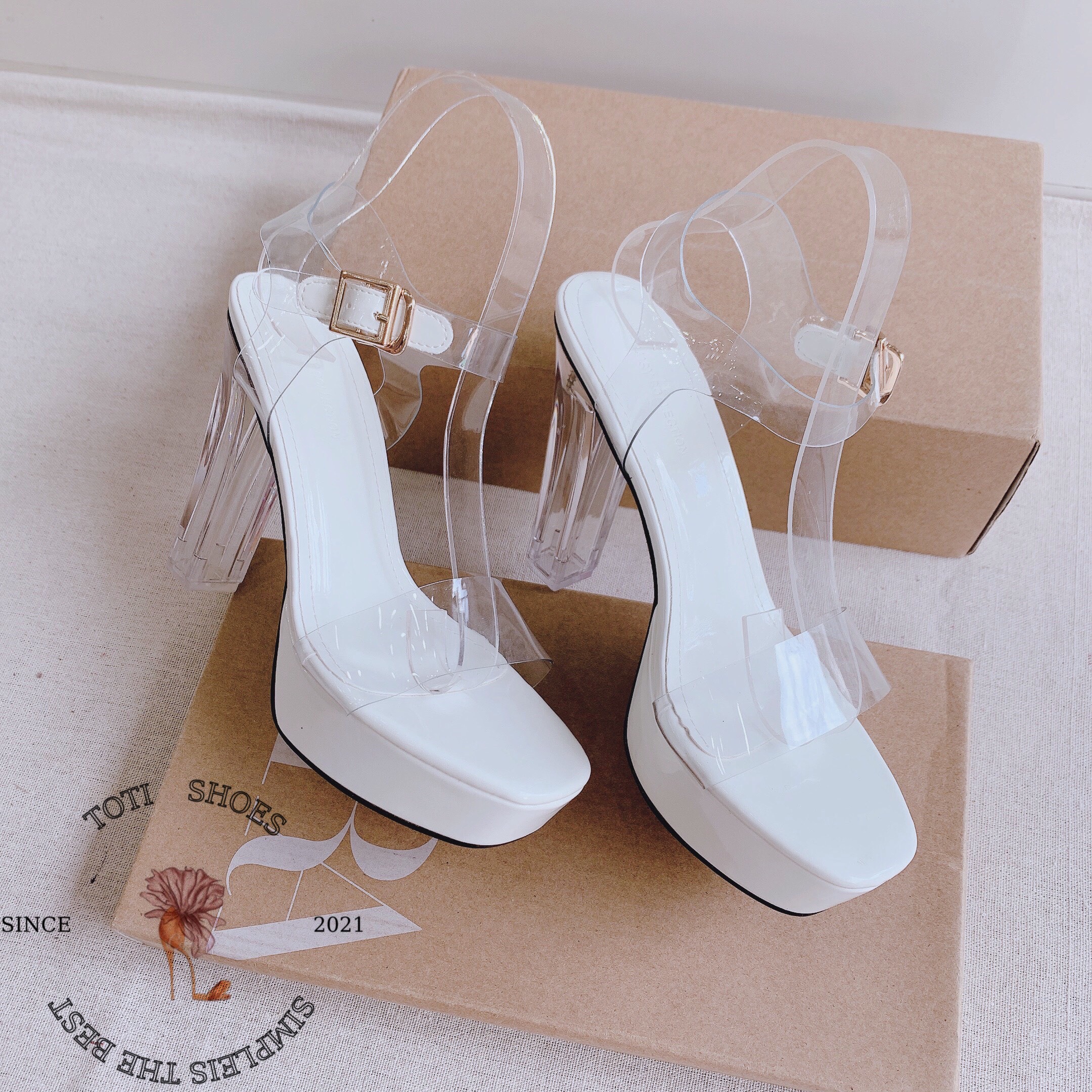GIÀY CAO GÓT THỜI TRANG TOTIIE SHOES - GIÀY NỮ QUAI TRONG - SANDAL CAO GÓT ĐẾ DÀY - GIÀY ĐÚP ĐẾ 10 PHÂN G210105
