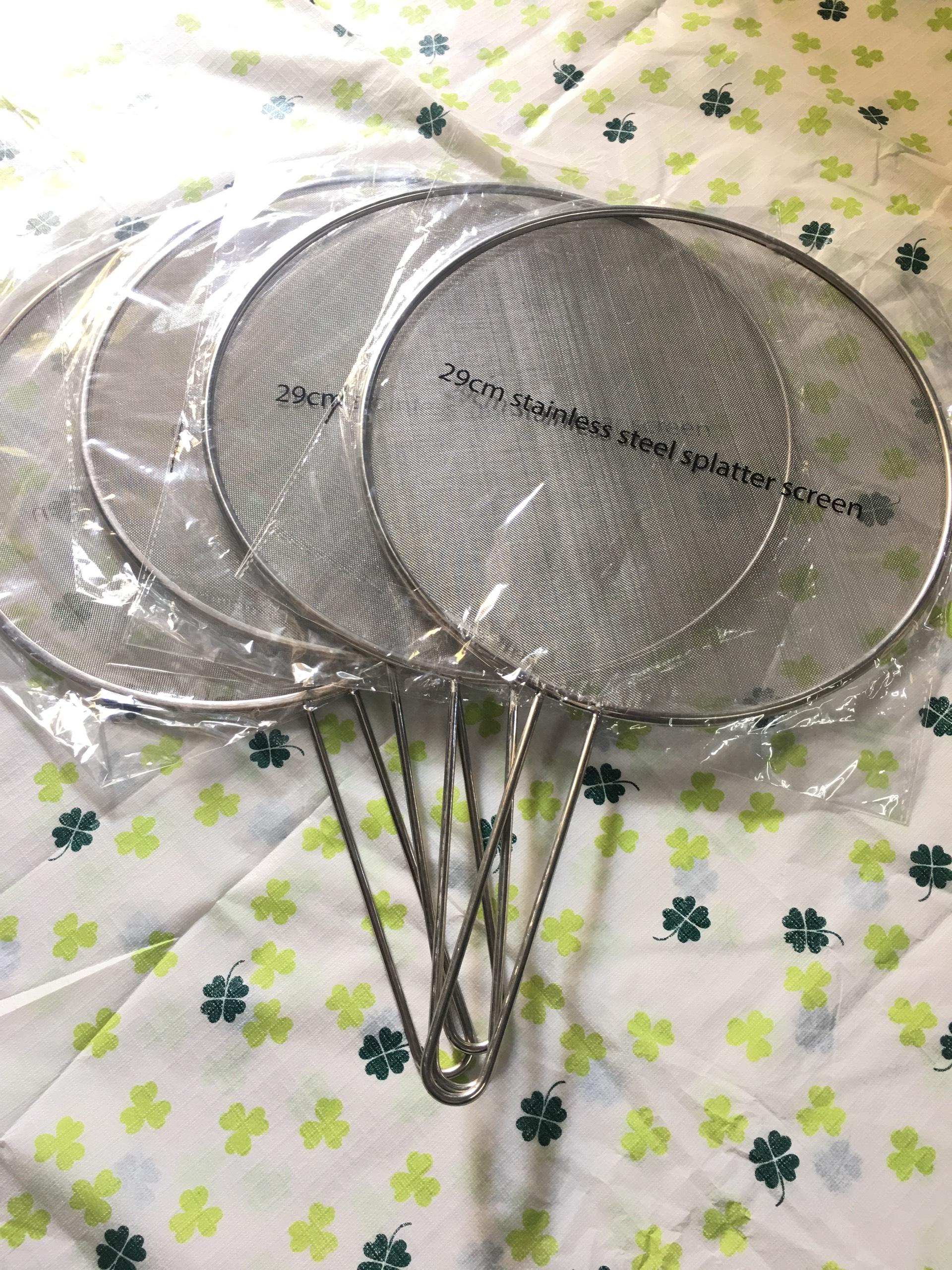 3 miếng nắp Inox chặn dầu mở. Kích thước size 29cm
