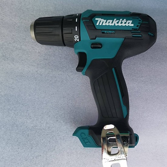 Máy khoan và vặn vít dùng pin makita df333dz