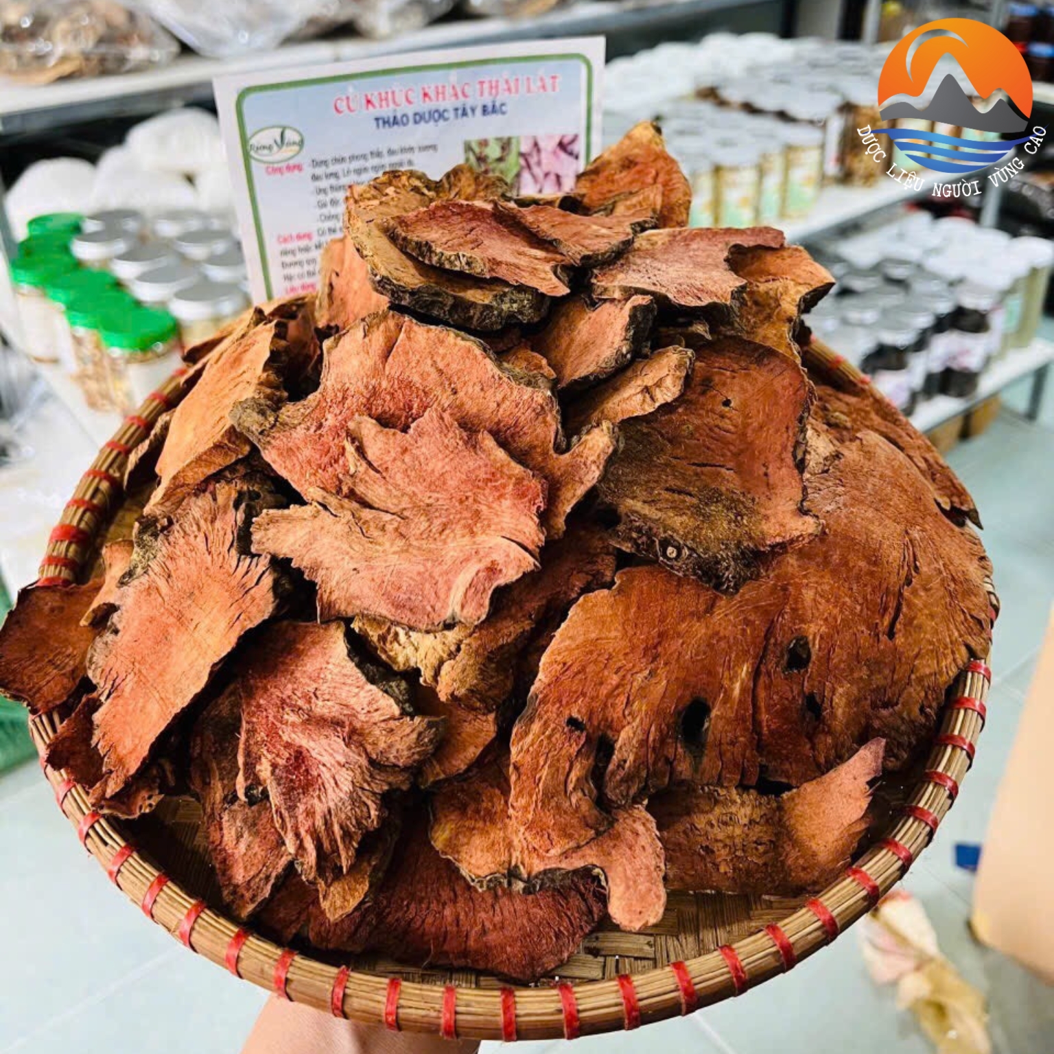 Thổ phục linh, củ khúc khắc đỏ khô khai thác rừng phơi khô từ thổ phục linh, khúc khắc đỏ tươi