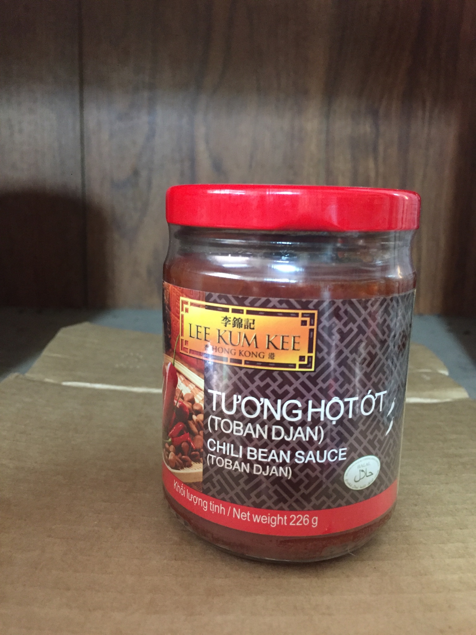 Tương Hột Ớt Toban Djan Chili Bean Sauce Lee Kum Kee
