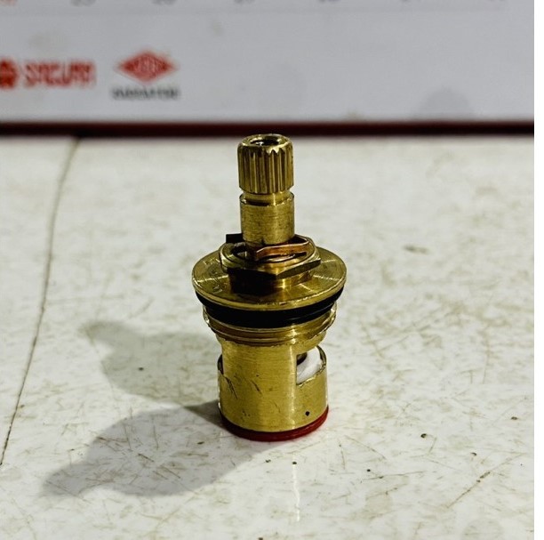 Ruột vòi nướclõi vòi nước lạnh ĐỒNG THAU thay thế cho vòi Inox 304 1 lõi