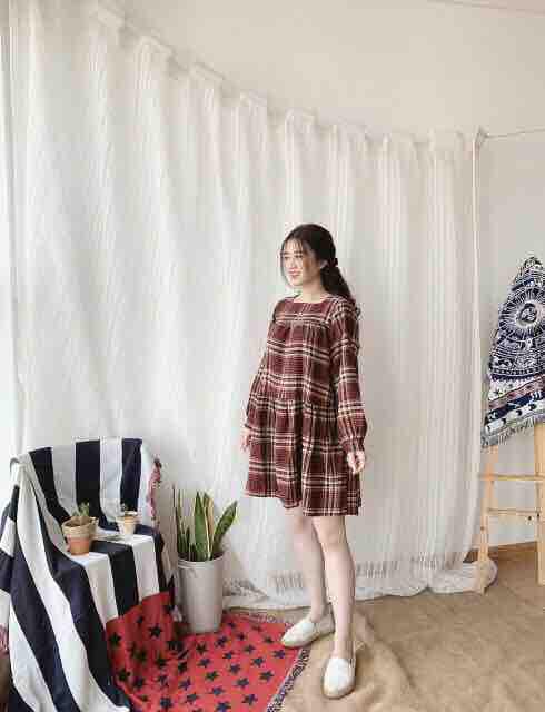 Đầm babydoll caro tay dài